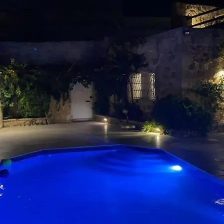Дом отдыха Unique In The Heart Of Gozo - Надур