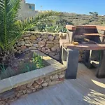 Unique In The Heart Of Gozo - Hébergement de vacances *