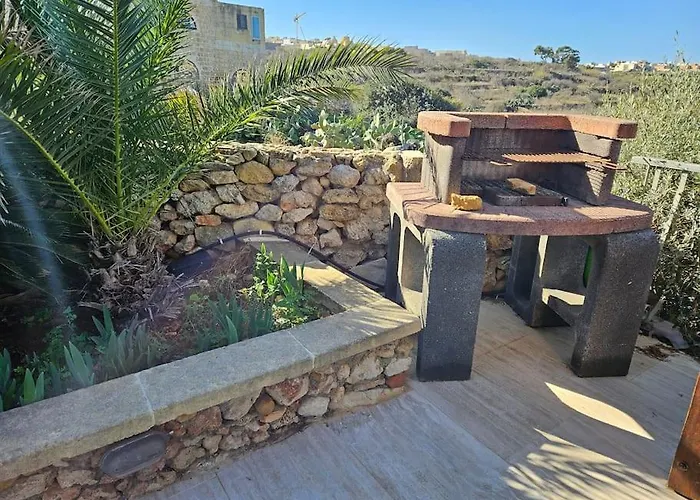 Unique In The Heart Of Gozo - Hébergement de vacances *