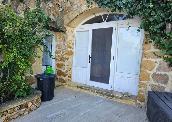 Unique In The Heart Of Gozo - Hébergement de vacances In-Nadur